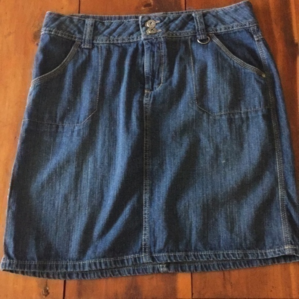 $10 SALE Denim Mini Skirt Pockets Casual Minimalist Jeans Faded Glory Women’s